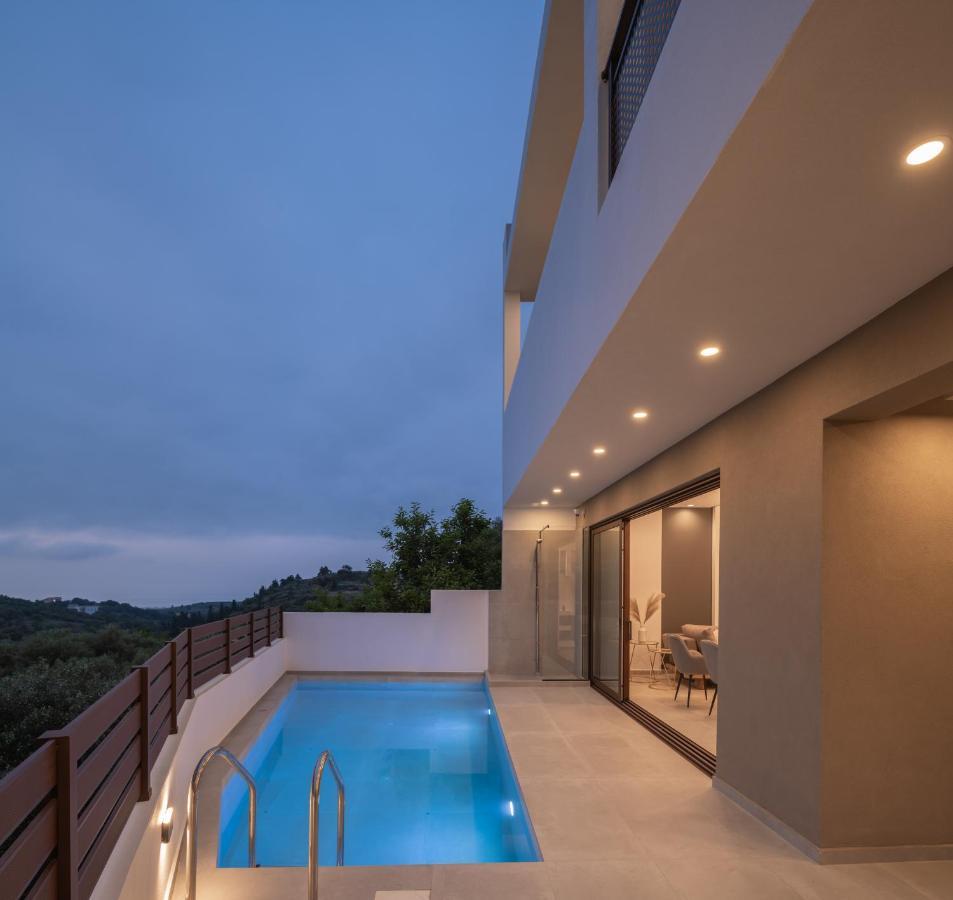 O-Cyanea Villa With Heated Pool Kournás Buitenkant foto